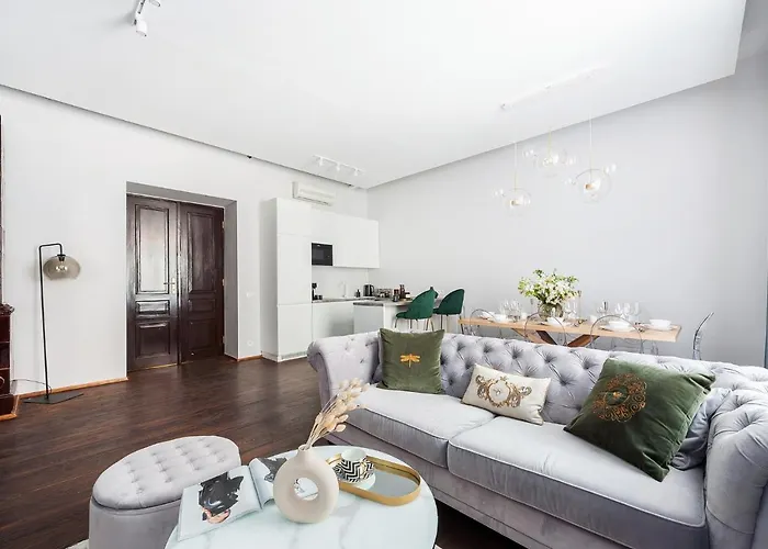 Apartmento com 3 dormitórios